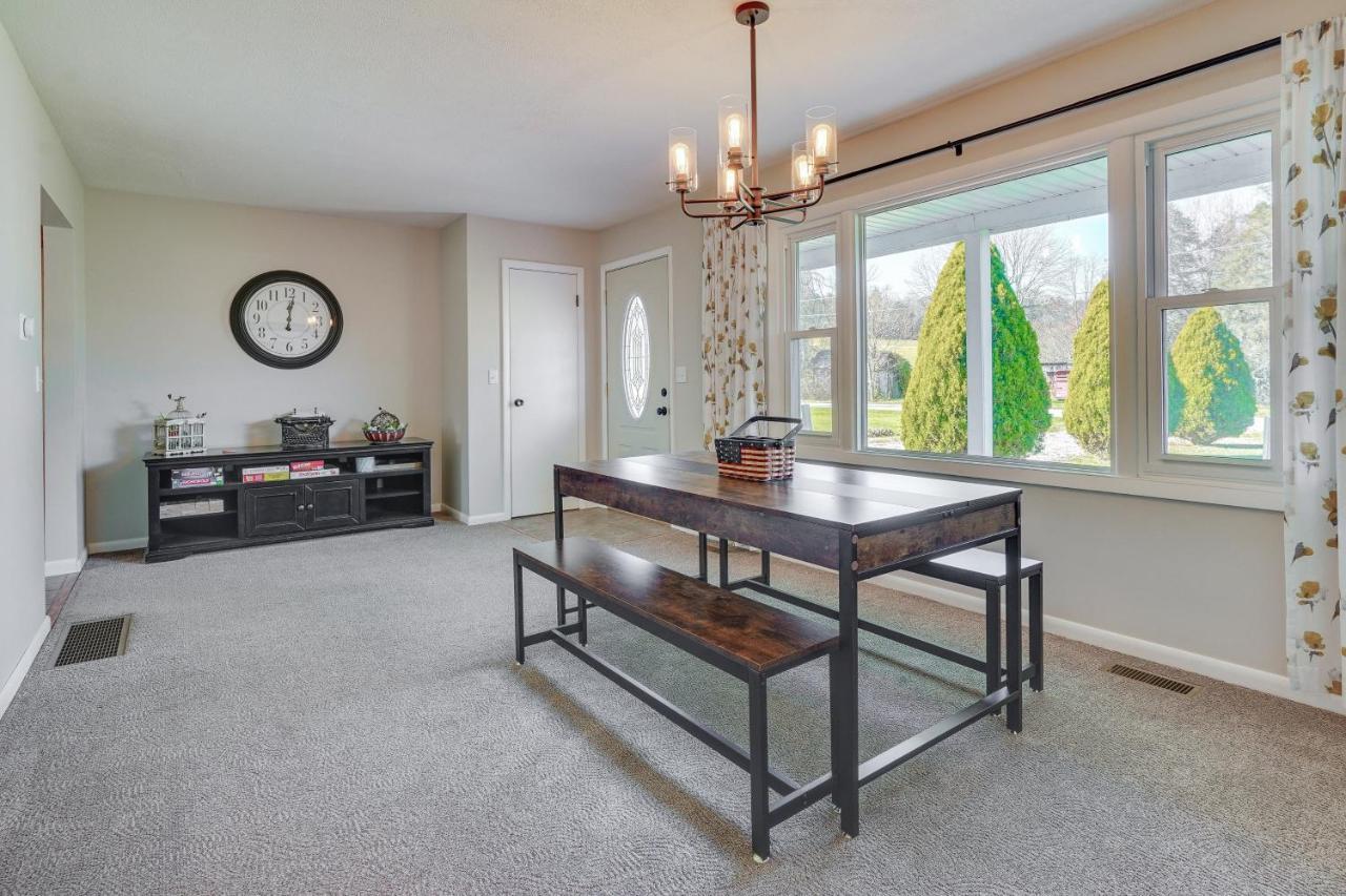 Villa Hocking Hills Hideaway With Hot Tub And Fire Pit! Logan Exterior foto