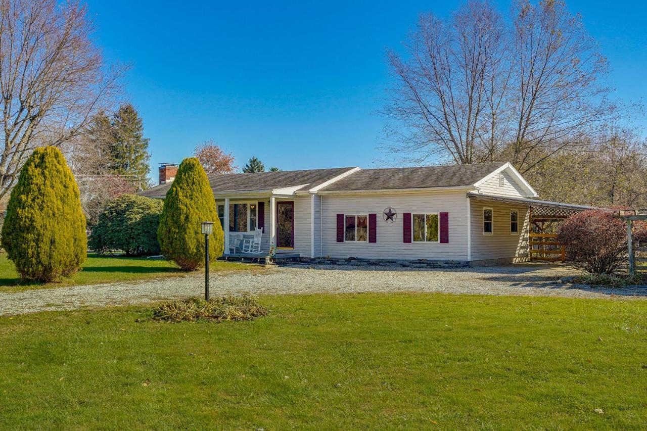 Villa Hocking Hills Hideaway With Hot Tub And Fire Pit! Logan Exterior foto